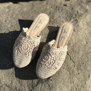 Isa Tapia Isla Natural Macrame Mule Size 41‎